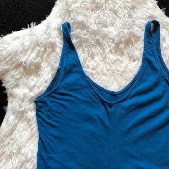 Fabletics tank - Picture 2 of 2